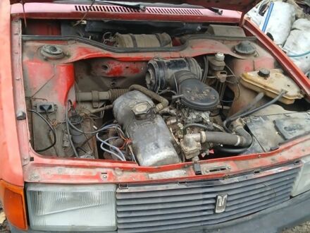 Красный Москвич / АЗЛК 2140, объемом двигателя 2 л и пробегом 1000 тыс. км за 345 $, фото 1 на Automoto.ua