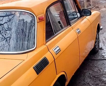 Желтый Москвич / АЗЛК 2140, объемом двигателя 1.6 л и пробегом 0 тыс. км за 1000 $, фото 5 на Automoto.ua