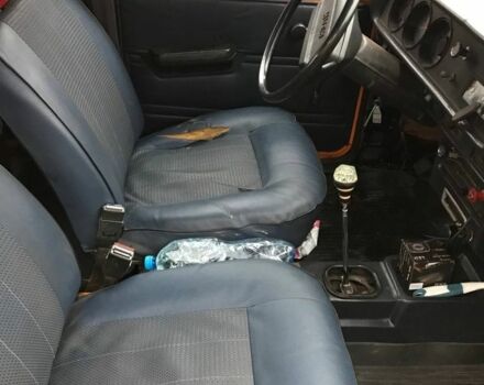 Желтый Москвич / АЗЛК 2140, объемом двигателя 1.5 л и пробегом 111 тыс. км за 500 $, фото 7 на Automoto.ua