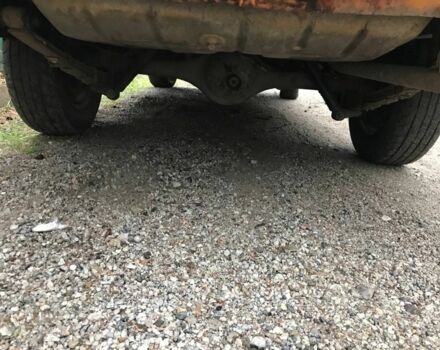 Желтый Москвич / АЗЛК 2140, объемом двигателя 1.5 л и пробегом 111 тыс. км за 500 $, фото 4 на Automoto.ua