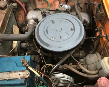 Желтый Москвич / АЗЛК 2140, объемом двигателя 1.5 л и пробегом 111 тыс. км за 500 $, фото 6 на Automoto.ua