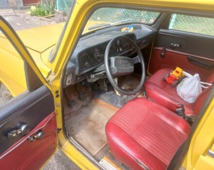 Желтый Москвич / АЗЛК 2140, объемом двигателя 0 л и пробегом 96 тыс. км за 350 $, фото 7 на Automoto.ua