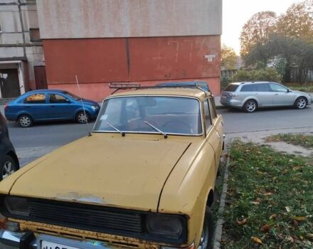 Желтый Москвич / АЗЛК 2140, объемом двигателя 1.5 л и пробегом 110 тыс. км за 322 $, фото 1 на Automoto.ua