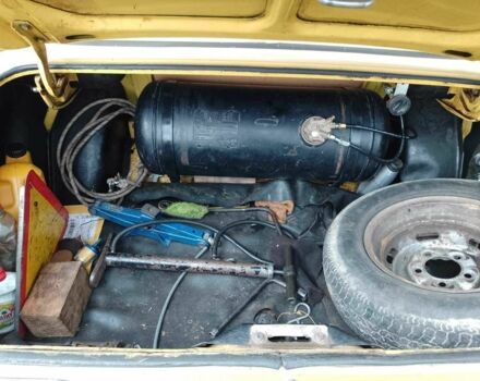 Желтый Москвич / АЗЛК 2140, объемом двигателя 0 л и пробегом 9 тыс. км за 404 $, фото 1 на Automoto.ua