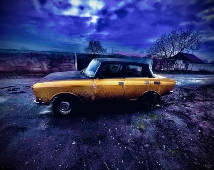 Желтый Москвич / АЗЛК 2140, объемом двигателя 1.5 л и пробегом 100 тыс. км за 355 $, фото 1 на Automoto.ua