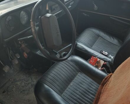 Желтый Москвич / АЗЛК 2140, объемом двигателя 0 л и пробегом 84 тыс. км за 195 $, фото 6 на Automoto.ua