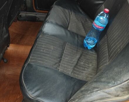 Жовтий Москвич / АЗЛК 2140, об'ємом двигуна 1.6 л та пробігом 700 тис. км за 471 $, фото 7 на Automoto.ua