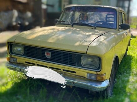 Желтый Москвич / АЗЛК 2140, объемом двигателя 1.5 л и пробегом 100 тыс. км за 532 $, фото 1 на Automoto.ua
