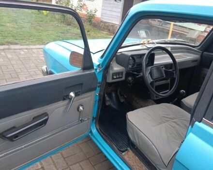 Синий Москвич / АЗЛК 2140, объемом двигателя 1.5 л и пробегом 180 тыс. км за 400 $, фото 3 на Automoto.ua