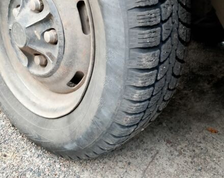 Москвич / АЗЛК 2140 1986 в Коростене на Automoto.ua Синий Москвич / АЗЛК 2140, объемом двигателя 1.5 л и пробегом 220 тыс. км за 530 $, фото 4 на Automoto.ua