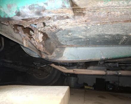 Зеленый Москвич / АЗЛК 2140, объемом двигателя 1.5 л и пробегом 26 тыс. км за 239 $, фото 4 на Automoto.ua