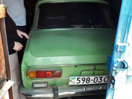 Москвич / АЗЛК 2140 1978 у Кропивницькому (Кіровограді) на Automoto.ua Зелений Москвич / АЗЛК 2140, об'ємом двигуна 0 л та пробігом 250 тис. км за 500 $, фото 1 на Automoto.ua