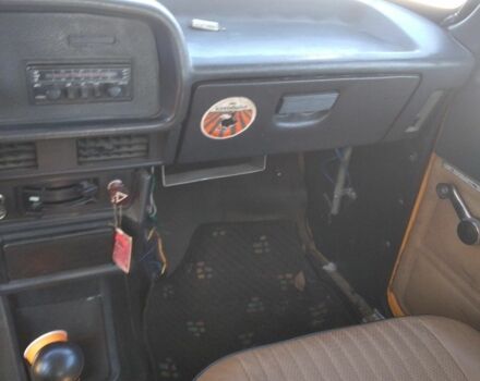 Оранжевый Москвич / АЗЛК 2140, объемом двигателя 1 л и пробегом 57 тыс. км за 650 $, фото 2 на Automoto.ua