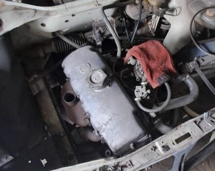 Оранжевый Москвич / АЗЛК 2140, объемом двигателя 2 л и пробегом 670 тыс. км за 1059 $, фото 15 на Automoto.ua