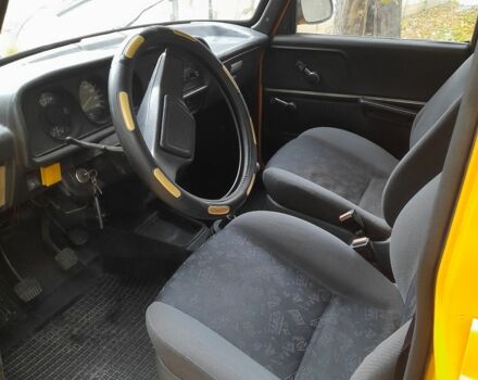 Помаранчевий Москвич / АЗЛК 2140, об'ємом двигуна 1.5 л та пробігом 173 тис. км за 450 $, фото 9 на Automoto.ua