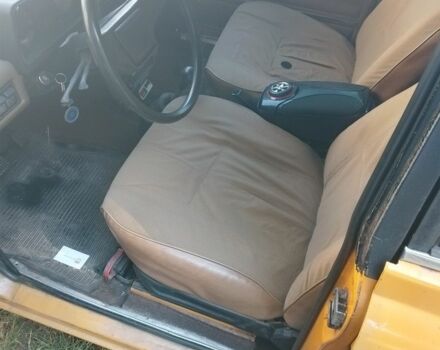 Оранжевый Москвич / АЗЛК 2140, объемом двигателя 1.5 л и пробегом 159 тыс. км за 600 $, фото 4 на Automoto.ua