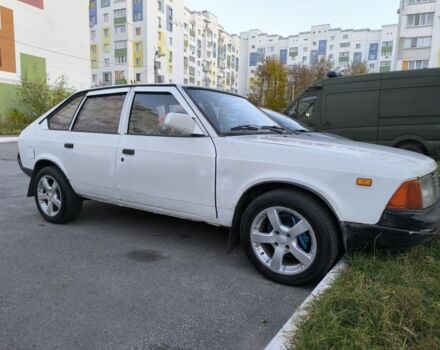 Белый Москвич / АЗЛК 2141, объемом двигателя 1.5 л и пробегом 38 тыс. км за 1069 $, фото 3 на Automoto.ua
