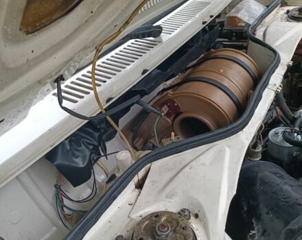 Белый Москвич / АЗЛК 2141, объемом двигателя 1.8 л и пробегом 65 тыс. км за 1500 $, фото 8 на Automoto.ua