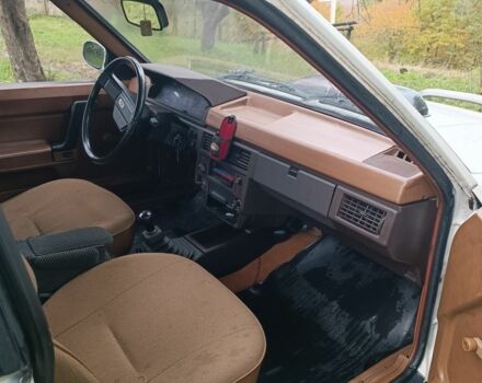 Белый Москвич / АЗЛК 2141, объемом двигателя 1.8 л и пробегом 65 тыс. км за 1500 $, фото 13 на Automoto.ua