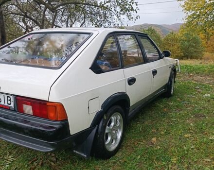 Белый Москвич / АЗЛК 2141, объемом двигателя 1.8 л и пробегом 65 тыс. км за 1500 $, фото 7 на Automoto.ua