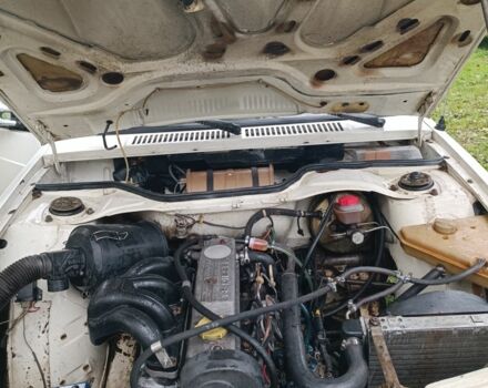 Белый Москвич / АЗЛК 2141, объемом двигателя 1.8 л и пробегом 65 тыс. км за 1500 $, фото 9 на Automoto.ua