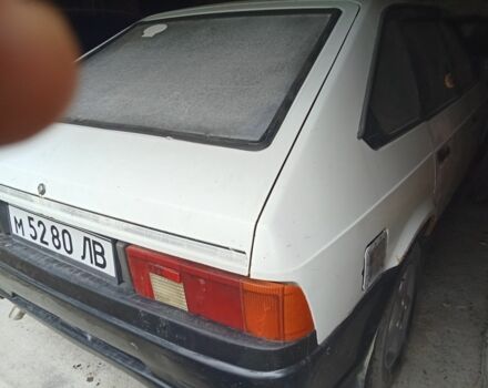 Белый Москвич / АЗЛК 2141, объемом двигателя 1.5 л и пробегом 10 тыс. км за 400 $, фото 1 на Automoto.ua