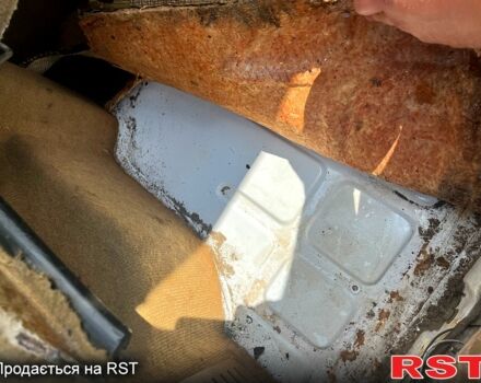 Белый Москвич / АЗЛК 2141, объемом двигателя 1.5 л и пробегом 150 тыс. км за 800 $, фото 7 на Automoto.ua