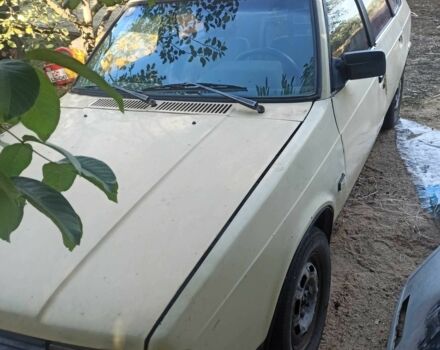 Белый Москвич / АЗЛК 2141, объемом двигателя 1.5 л и пробегом 1000 тыс. км за 333 $, фото 4 на Automoto.ua