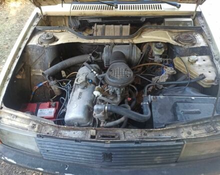 Белый Москвич / АЗЛК 2141, объемом двигателя 1.5 л и пробегом 1000 тыс. км за 333 $, фото 6 на Automoto.ua