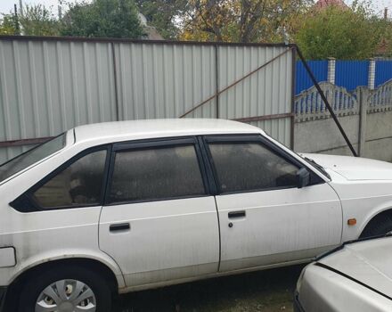 Москвич / АЗЛК 2141 1990 в Киеве на Automoto.ua Белый Москвич / АЗЛК 2141, объемом двигателя 0 л и пробегом 1000 тыс. км за 815 $, фото 3 на Automoto.ua