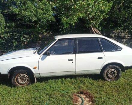 Білий Москвич / АЗЛК 2141, об'ємом двигуна 1.5 л та пробігом 150 тис. км за 480 $, фото 2 на Automoto.ua