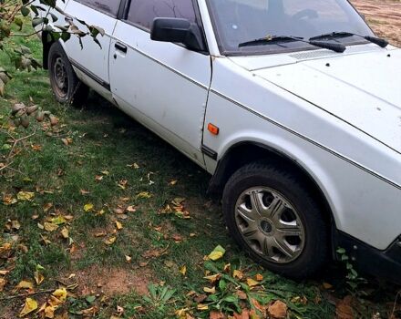 Білий Москвич / АЗЛК 2141, об'ємом двигуна 1.8 л та пробігом 0 тис. км за 840 $, фото 8 на Automoto.ua