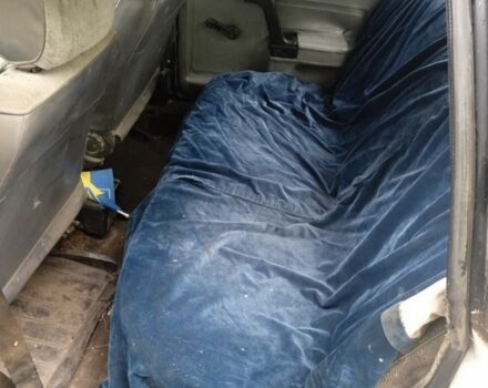 Москвич / АЗЛК 2141 1991 в Харькове на Automoto.ua Белый Москвич / АЗЛК 2141, объемом двигателя 0 л и пробегом 3 тыс. км за 500 $, фото 4 на Automoto.ua