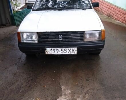 Москвич / АЗЛК 2141 1991 в Харькове на Automoto.ua Белый Москвич / АЗЛК 2141, объемом двигателя 0 л и пробегом 3 тыс. км за 500 $, фото 2 на Automoto.ua