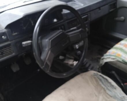 Москвич / АЗЛК 2141 1991 в Харькове на Automoto.ua Белый Москвич / АЗЛК 2141, объемом двигателя 0 л и пробегом 3 тыс. км за 500 $, фото 3 на Automoto.ua