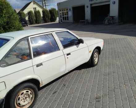 Москвич / АЗЛК 2141 1992 в Виннице на Automoto.ua Белый Москвич / АЗЛК 2141, объемом двигателя 1.5 л и пробегом 198 тыс. км за 435 $, фото 4 на Automoto.ua