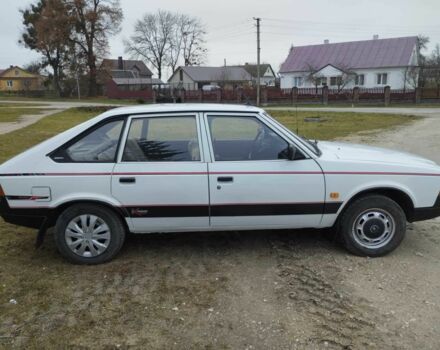 Білий Москвич / АЗЛК 2141, об'ємом двигуна 1.5 л та пробігом 173 тис. км за 970 $, фото 7 на Automoto.ua