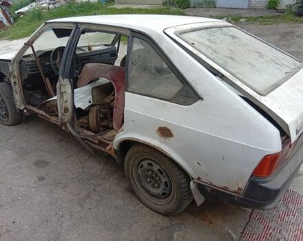 Білий Москвич / АЗЛК 2141, об'ємом двигуна 0 л та пробігом 123 тис. км за 300 $, фото 4 на Automoto.ua