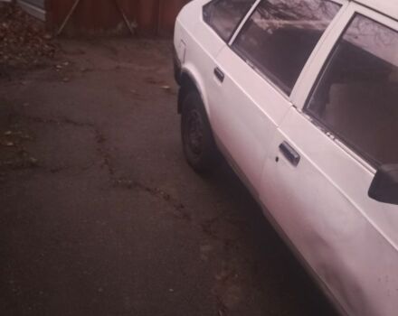 Белый Москвич / АЗЛК 2141, объемом двигателя 1 л и пробегом 60 тыс. км за 369 $, фото 2 на Automoto.ua