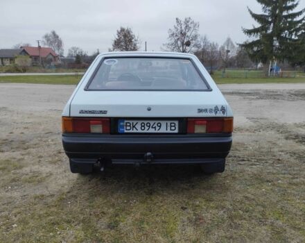 Білий Москвич / АЗЛК 2141, об'ємом двигуна 1.5 л та пробігом 173 тис. км за 970 $, фото 5 на Automoto.ua