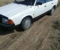 Білий Москвич / АЗЛК 2141, об'ємом двигуна 1.5 л та пробігом 20 тис. км за 654 $, фото 2 на Automoto.ua