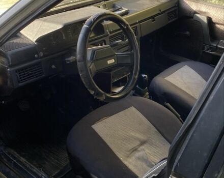 Білий Москвич / АЗЛК 2141, об'ємом двигуна 0 л та пробігом 182 тис. км за 260 $, фото 4 на Automoto.ua