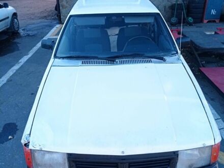 Москвич / АЗЛК 2141 1989 в Одессе на Automoto.ua Белый Москвич / АЗЛК 2141, объемом двигателя 0 л и пробегом 123 тыс. км за 499 $, фото 1 на Automoto.ua