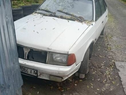 Белый Москвич / АЗЛК 2141, объемом двигателя 1.7 л и пробегом 800 тыс. км за 191 $, фото 1 на Automoto.ua