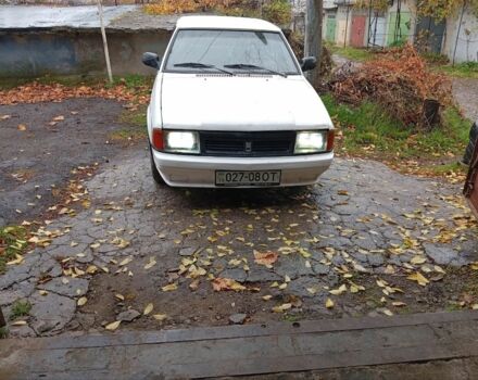 Белый Москвич / АЗЛК 2141, объемом двигателя 2 л и пробегом 70 тыс. км за 1100 $, фото 1 на Automoto.ua