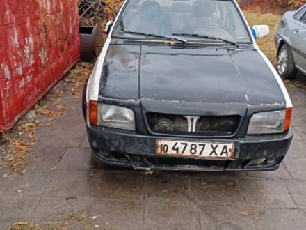 Белый Москвич / АЗЛК 2141, объемом двигателя 1.6 л и пробегом 1 тыс. км за 552 $, фото 1 на Automoto.ua