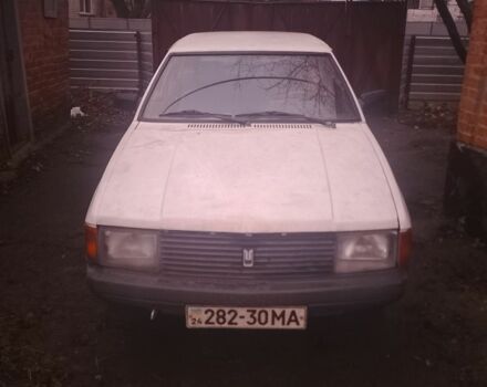 Білий Москвич / АЗЛК 2141, об'ємом двигуна 1 л та пробігом 60 тис. км за 369 $, фото 1 на Automoto.ua