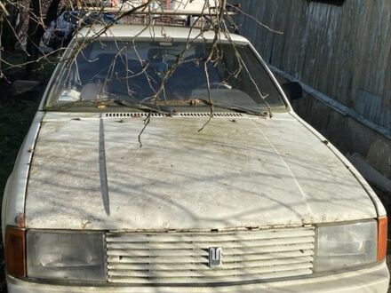 Білий Москвич / АЗЛК 2141, об'ємом двигуна 0 л та пробігом 182 тис. км за 260 $, фото 1 на Automoto.ua