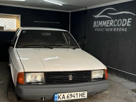 Белый Москвич / АЗЛК 2141, объемом двигателя 1.5 л и пробегом 65 тыс. км за 970 $, фото 1 на Automoto.ua