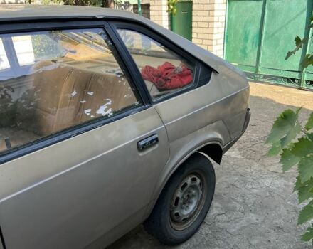 Москвич / АЗЛК 2141 1986 в Николаеве на Automoto.ua Бежевый Москвич / АЗЛК 2141, объемом двигателя 0 л и пробегом 200 тыс. км за 1500 $, фото 4 на Automoto.ua